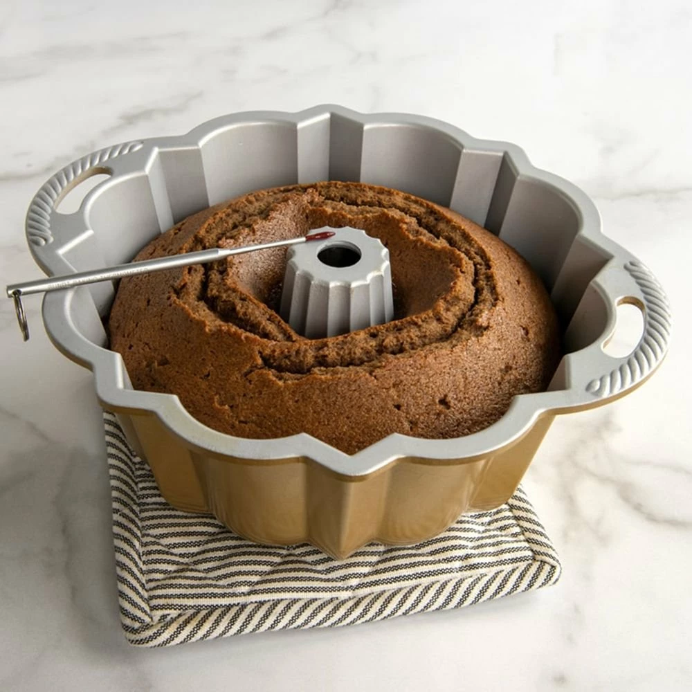 Nordic Ware Reusable Bundt Cake Thermometer - Image 3