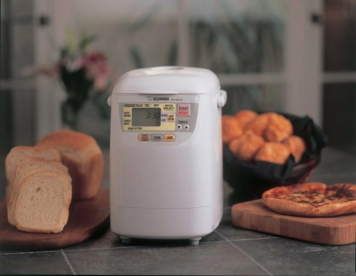 Zojirushi Mini Bakery Bread Machine - Image 2