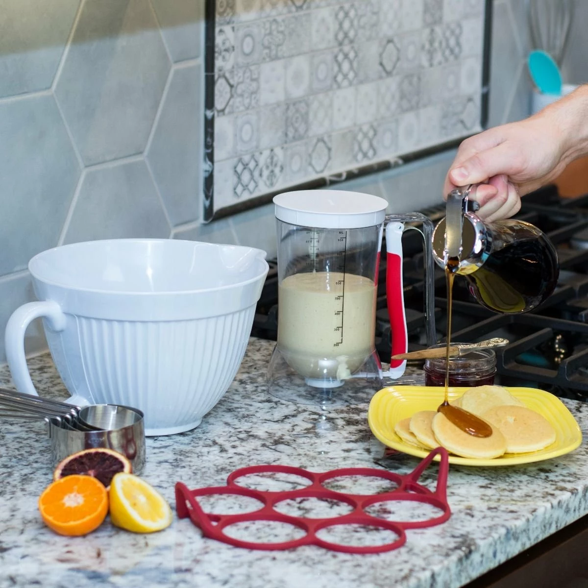 Norpro 4-Cup Batter Dispenser - Image 4