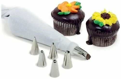 Norpro 8 Piece Cupcake And Cake Decorating Set