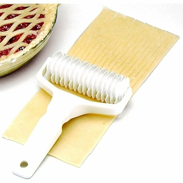 Norpro Pie/Pastry Dough Lattice Cutter - Image 2