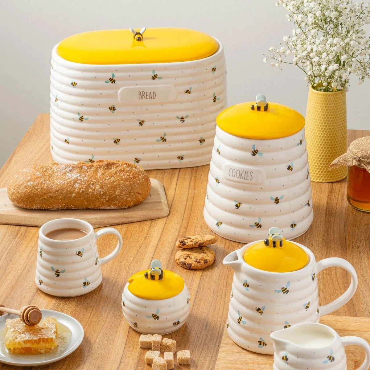 Price & Kensington Sweet Bee Collection | Bread Bin - Image 4