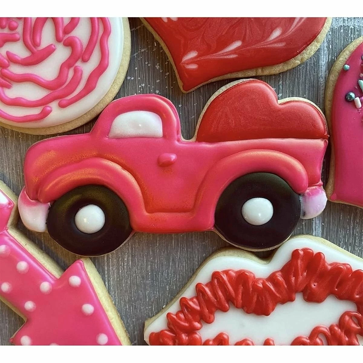 Ann Clark Ltd Ann Clark 5" Cookie Cutter | Vintage Truck With Heart - Image 3